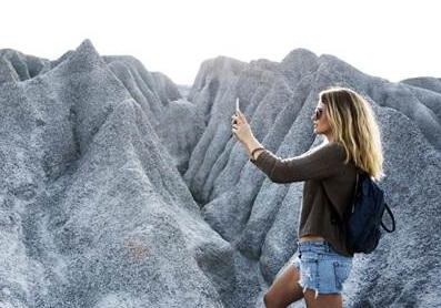 ¿Cómo gastar lo justo este verano en la factura del móvil e internet?