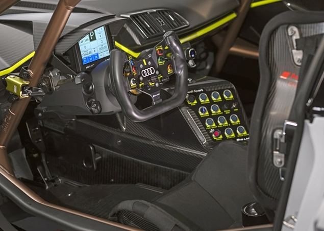Nuevo Audi R8 LMS GT2, un coche de carreras para moverse por Madrid Central
