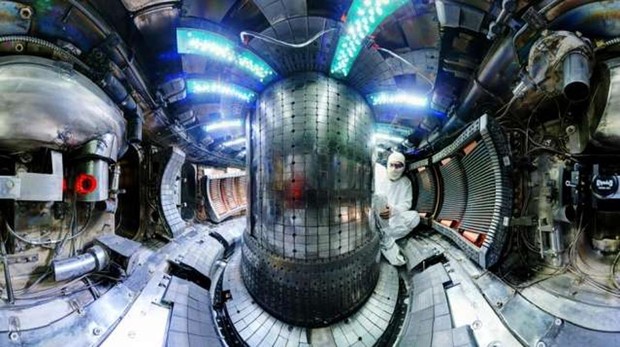Generador experimental de fusión nuclear. 