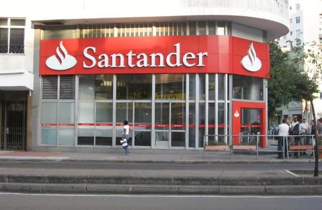 El Santander se deduce 300 millones en impuestos por el Popular