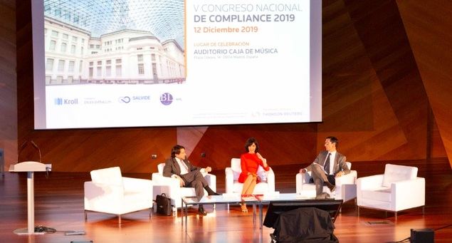 No hay corrupción sin corruptor; la Administración debe exigir el cumplimiento de la ley a quien contrata con ella