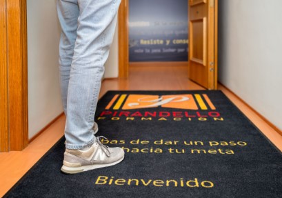 Opositar con éxito: el papel vital de las academias en las oposiciones