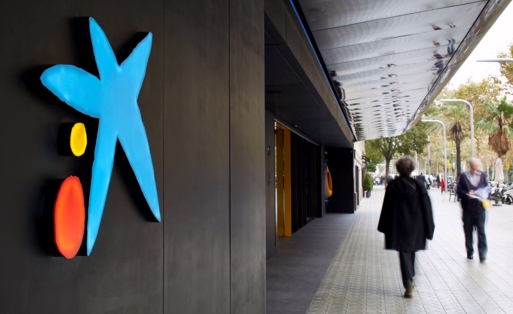 CaixaBank concedió 8.000 millones de euros al sector empresarial en los primeros 15 días del estado de alarma