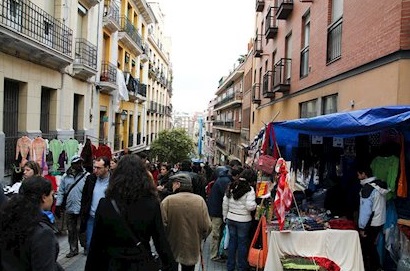 Los comerciantes del Rastro no abonarán la tasa de ocupación de dominio público durante las restricciones por Covid-19