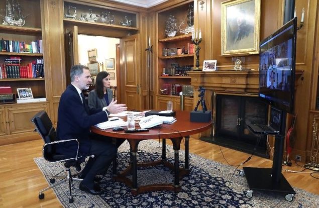 Los Reyes mantienen una reunión telemática con la patronal hostelera