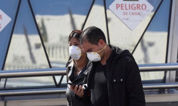 ¿Legal o ilegal: pueden pedir certificado de haber pasado el Covid-19 gimnasios, aerolíneas o restaurantes?