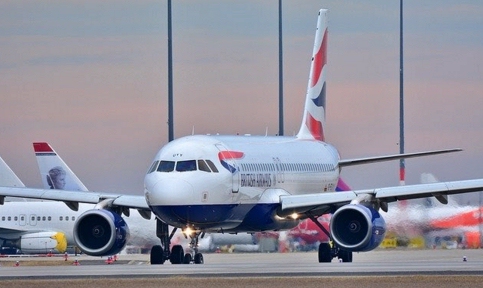¿Cuáles son las principales ventajas de viajar a través de plataformas de Booking?