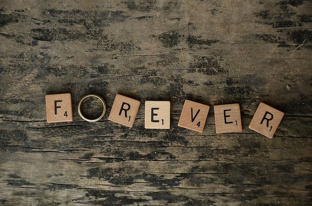 Continúa la tendencia, aumentan los matrimonios y disminuyen los divorcios
