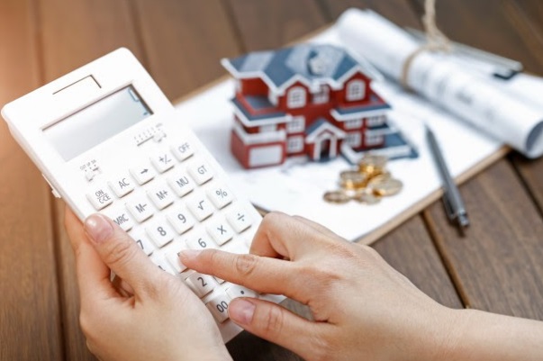 La AP de Barcelona dictamina que los gastos hipotecarios prescribirán trás diez años y el consumidor ya no podrá reclamarlos