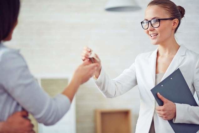 5 trucos de la inmobiliaria Sevilla 2000 para vender piso en Sevilla rápido