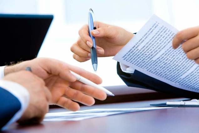 La solución de Víctimas del Crédito para anular contratos de tarjetas de crédito por cláusula abusiva
