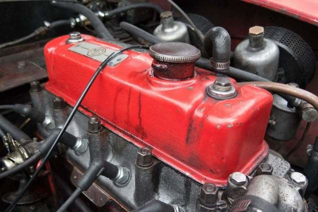 Máquinas de proyección y bombeo en España. Se recomiendan las tiendas especializadas como BISHOP SL