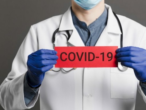 El personal de centros sanitarios y residencias estará protegido por el sector asegurador hasta fin de año