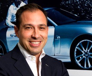 Oscar Oñate es el Director General de Marketing de Jaguar Land Rover Iberia.