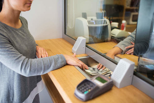 El banco no puede cobrarte si contrataste una cuenta ‘sin comisiones’