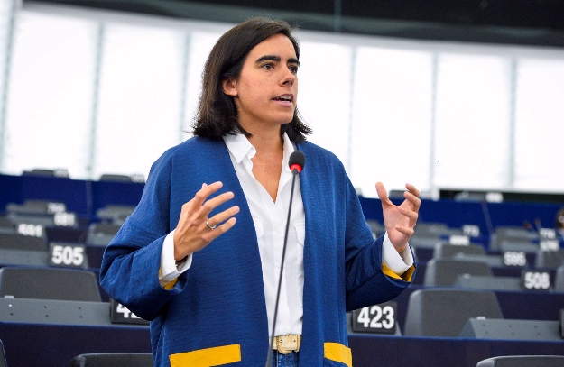 El PP pide a Bruselas medidas de apoyo a la industria cultural y al sector del ocio nocturno