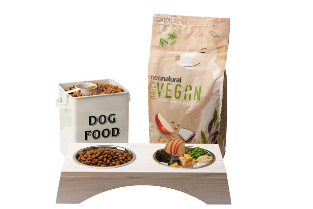 NeoNatural lanza su primer alimento para perros 100 % vegetal