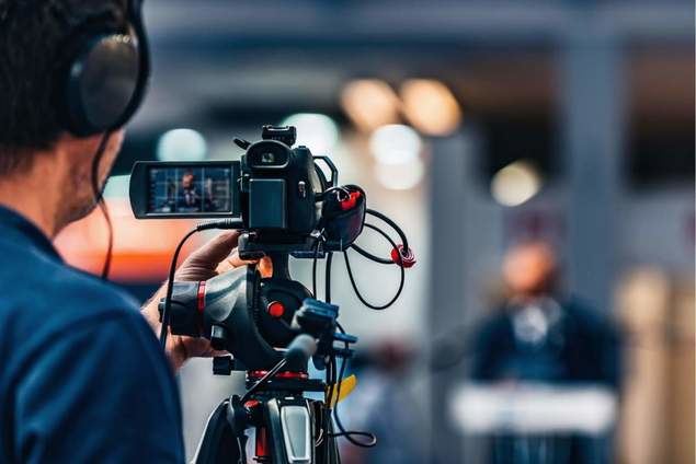 Creación de contenido audiovisual para redes sociales: ABCesar Group
