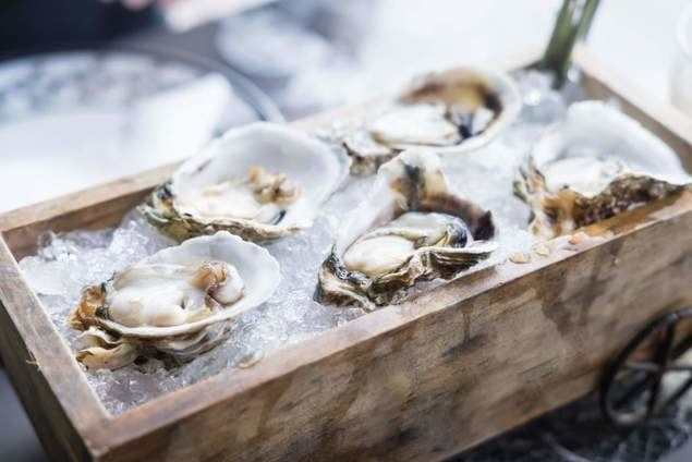 Ostrería en Madrid: Oh Delice Bistrot restaurante en Mercado de la Paz
