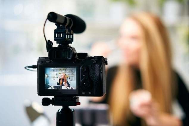 Servicio profesional de live streaming para empresas de Abcesar Group

