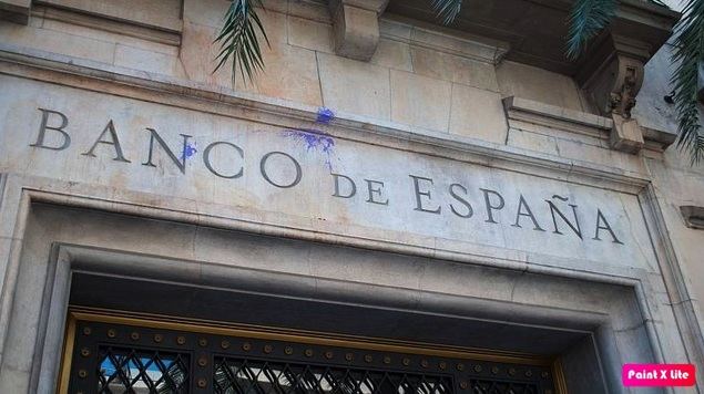El descenso de la morosidad no frenará la caída del crédito, que podría llegar a ser del 6,6% interanual a finales de 2023 en España