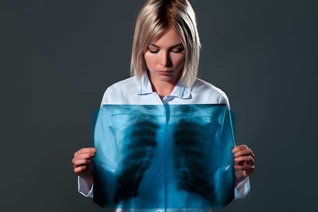Los ocho síntomas que pueden alertar de un cáncer de pulmón temprano