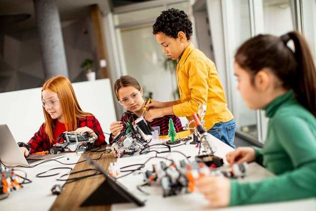 Aprender haciendo, programar jugando: robótica educativa