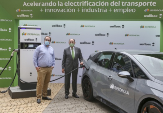 Iberdrola adquiere los primeros 1.000 cargadores rápidos Supernova de Wallbox