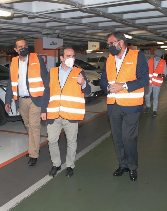 
Más de media docena de empresas se integran ya en el primer hub de movilidad de la capital
