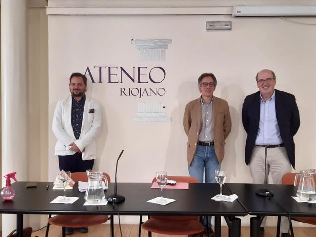 De izquierda a derecha, David Felipe Arranz, J. Ignacio Díez y José Ramón González García. 