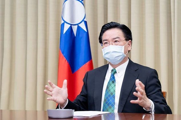 El ministro de Relaciones Exteriores, Jaushieh Joseph Wu, durante la entrevista. (Foto del Ministerio de Relaciones Exteriores)