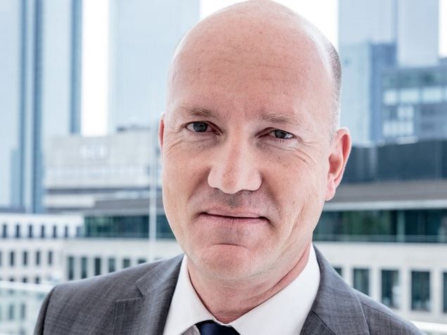 El BCE debería aclarar su estrategia de política monetaria en el contexto del despertar de los halcones