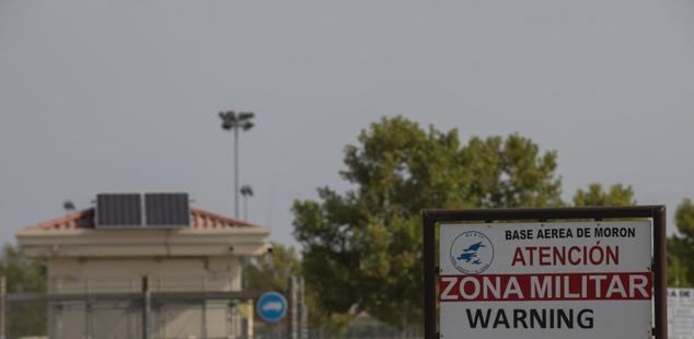 Biden, Mohamed VI y Sánchez; con dos ángeles