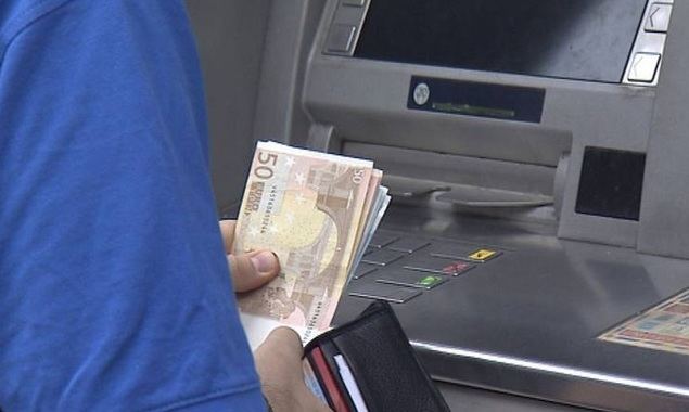 El número de operaciones de retirada de efectivo en cajeros crece un 48% en el segundo trimestre de 2021