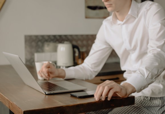 Medios digitales vs. medios impresos