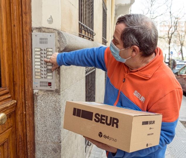 SEUR reforzará su plantilla con más de 3.300 profesionales durante la campaña de Black Friday, Navidad y Rebajas