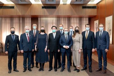 Taiwan impulsa sus relaciones con Estonia, Letonia y Lituania