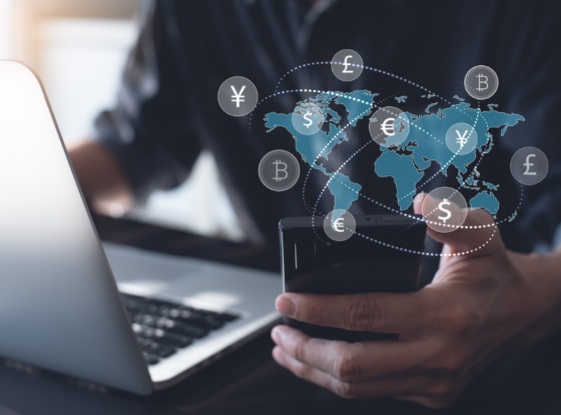 Los proveedores de remesas digitales impulsan el aumento de las transferencias de dinero transfronterizas