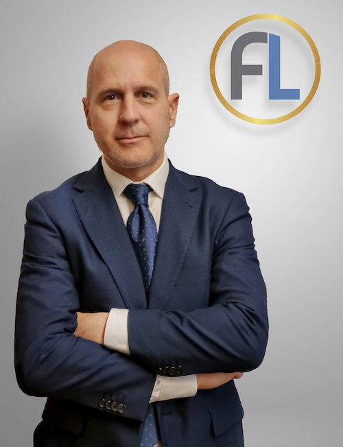 Pau A. Monserrat Valentí, Socio economista de Futur Legal.