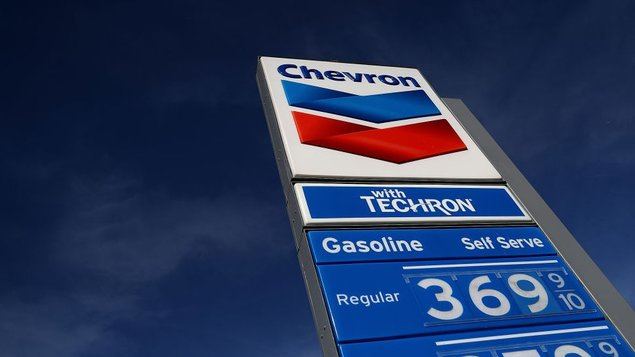 Trump autoriza que Chevron continúe operando en Venezuela