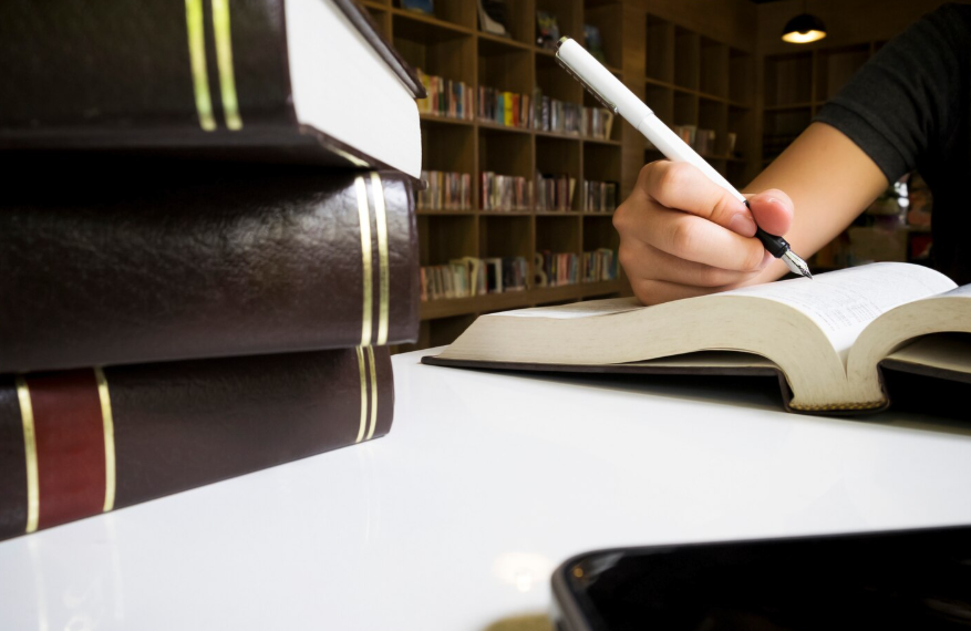 Burofax con abogado: ventajas y utilidad práctica