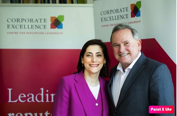 Mª Luisa Martínez Gistau sustituye en la presidencia a Eduardo Navarro.