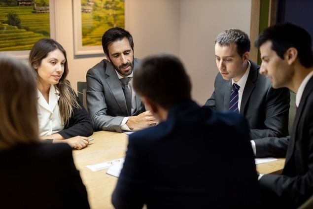 Cómo reclamar deudas internacionales de la mano de abogados expertos