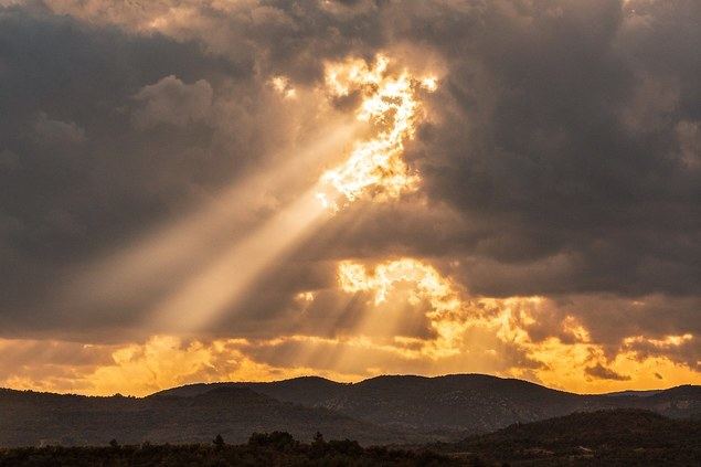 ¿Se equivoca Stephen Hawking?