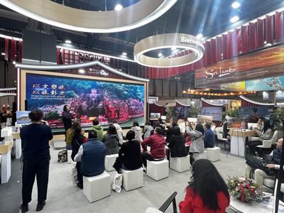 El Gran Buda milenario de China luce en Madrid en promoción exclusiva del Turismo Cultural de Leshan