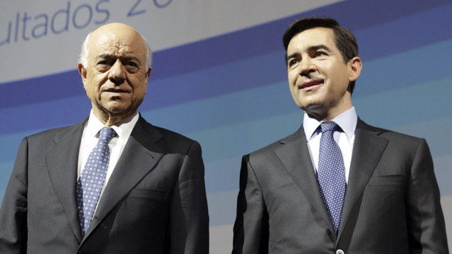Francisco González y Carlos Torres han sido condenados a pagar millones de euros a las víctimas de Mundo Mágico, a instancias de AUSBANC.