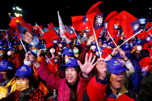 Manifestantes en pro de un Taiwán independiente de la China comunista.