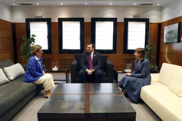 Los Embajadores de Mónaco y Andorra visitan el Principado de Asturias