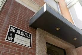 La paradoja del techo: cuando las nuevas leyes de alquiler vacían las calles de pisos