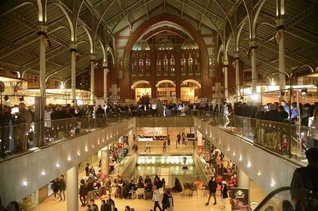 Catas, maridajes, cursos o degustaciones en el famoso Mercado de Colón de Valencia